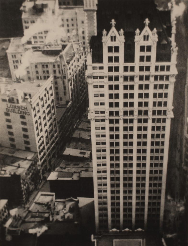 The Thousand Windows, Liberty Tower [Las mil ventanas, Liberty Tower], 1912 